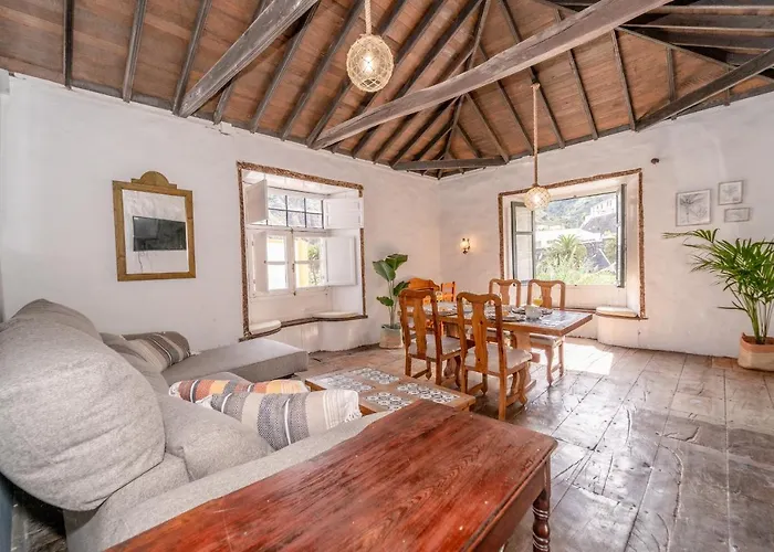 Casa Buganvilla Hermigua