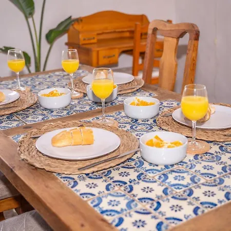 Casa Buganvilla Дом отдыха Эрмигва